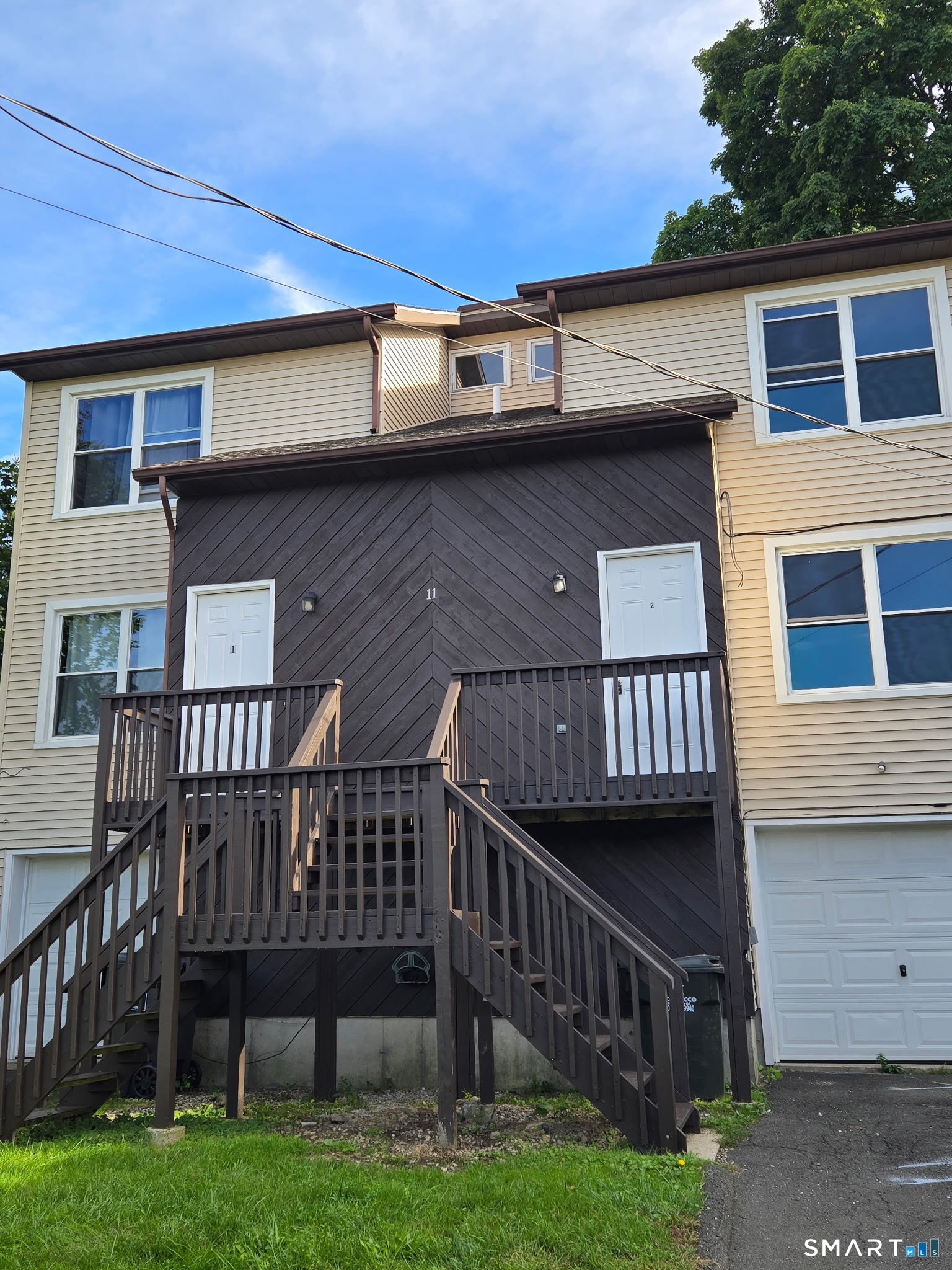 11 Lee Avenue Danbury CT 06810