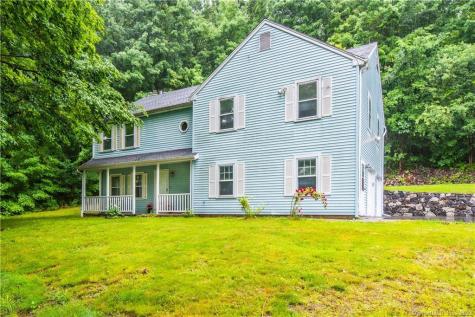 1356 Straits Turnpike Middlebury CT 06762