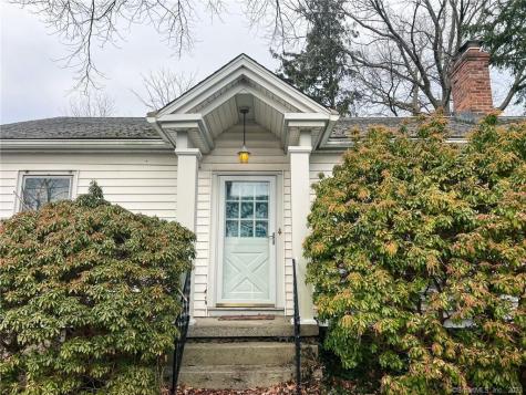 23 Crest Place Milford CT 06460