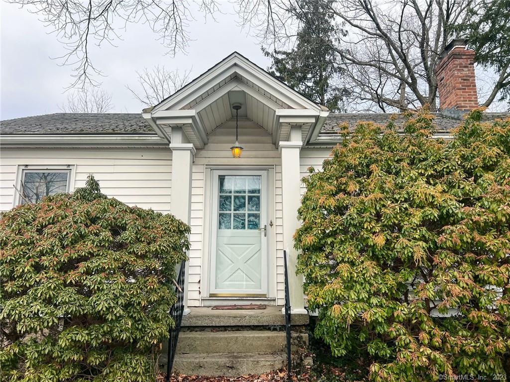 23 Crest Place Milford CT 06460