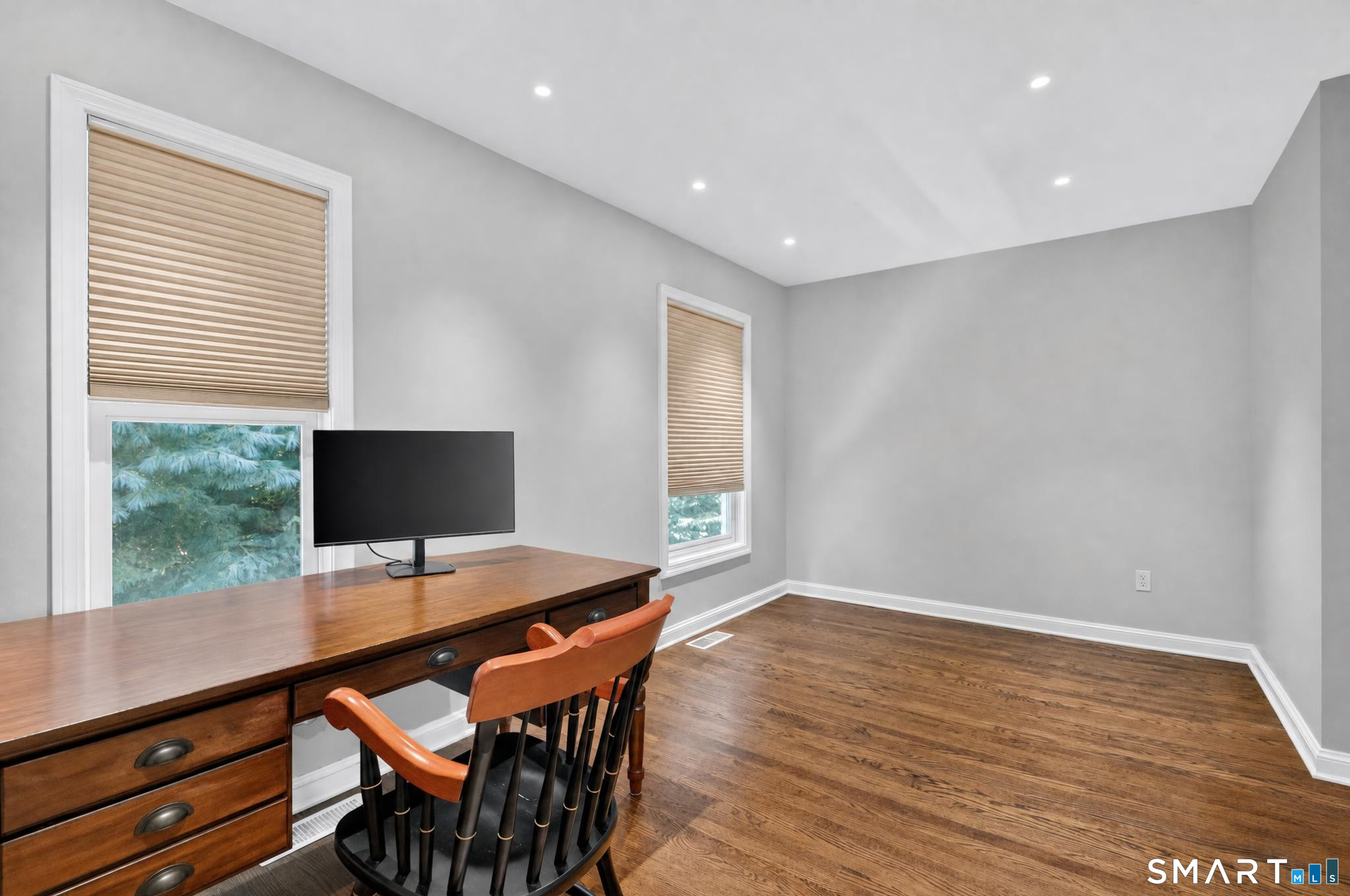 22 Seabreeze Avenue Milford CT 06460
