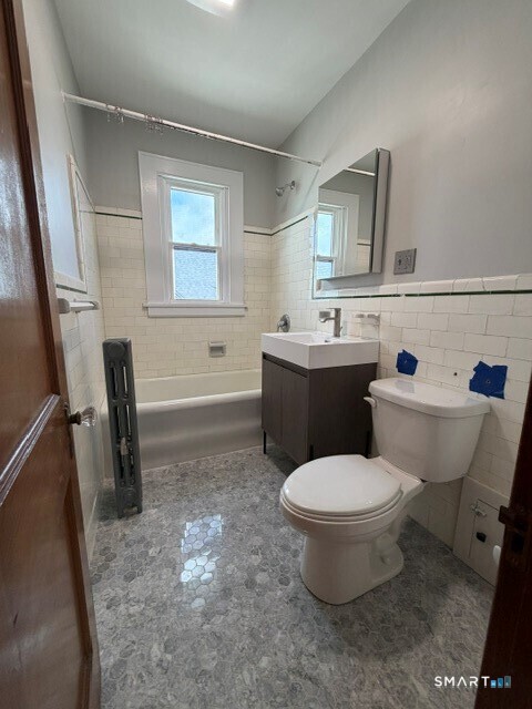 82 Scofield Avenue Bridgeport CT 06605