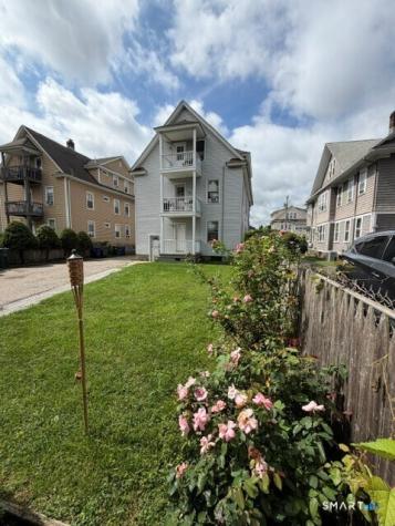 82 Scofield Avenue Bridgeport CT 06605
