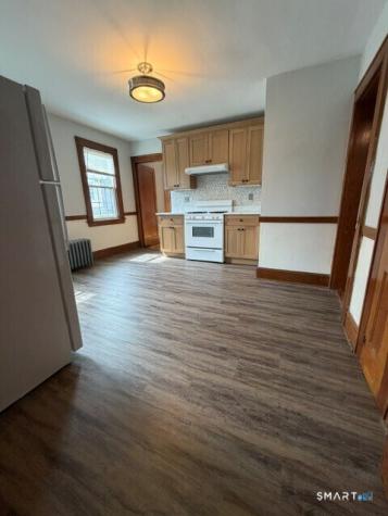 82 Scofield Avenue Bridgeport CT 06605