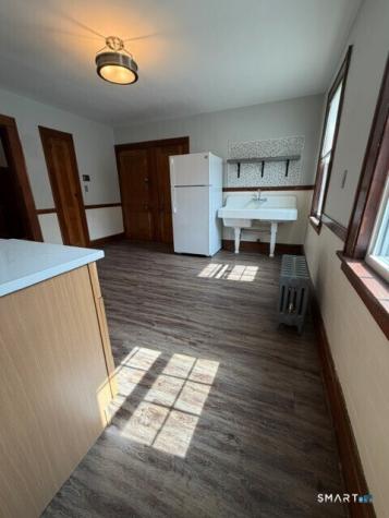 82 Scofield Avenue Bridgeport CT 06605