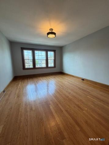 82 Scofield Avenue Bridgeport CT 06605