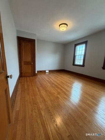 82 Scofield Avenue Bridgeport CT 06605