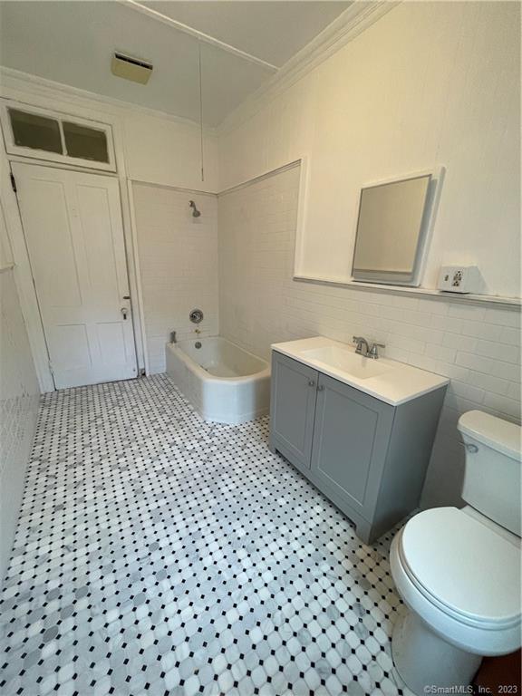 161 Broadway Norwich CT 06360