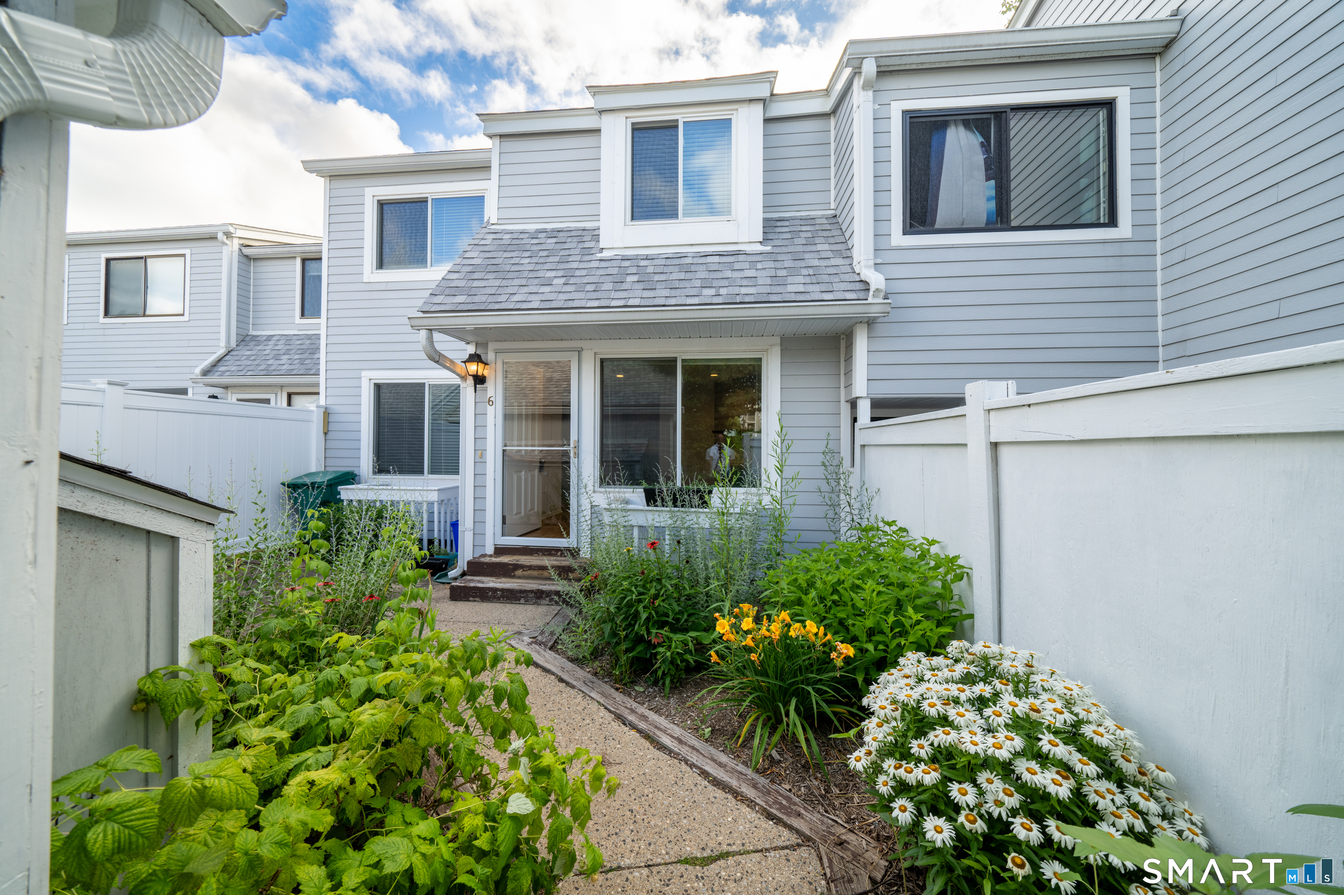 6 Peddlars Drive Branford CT 06405
