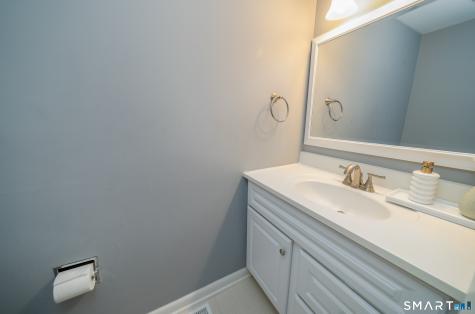 6 Peddlars Drive Branford CT 06405