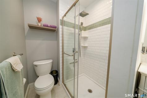 6 Peddlars Drive Branford CT 06405