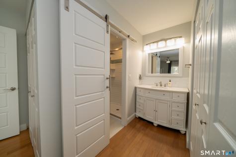 6 Peddlars Drive Branford CT 06405