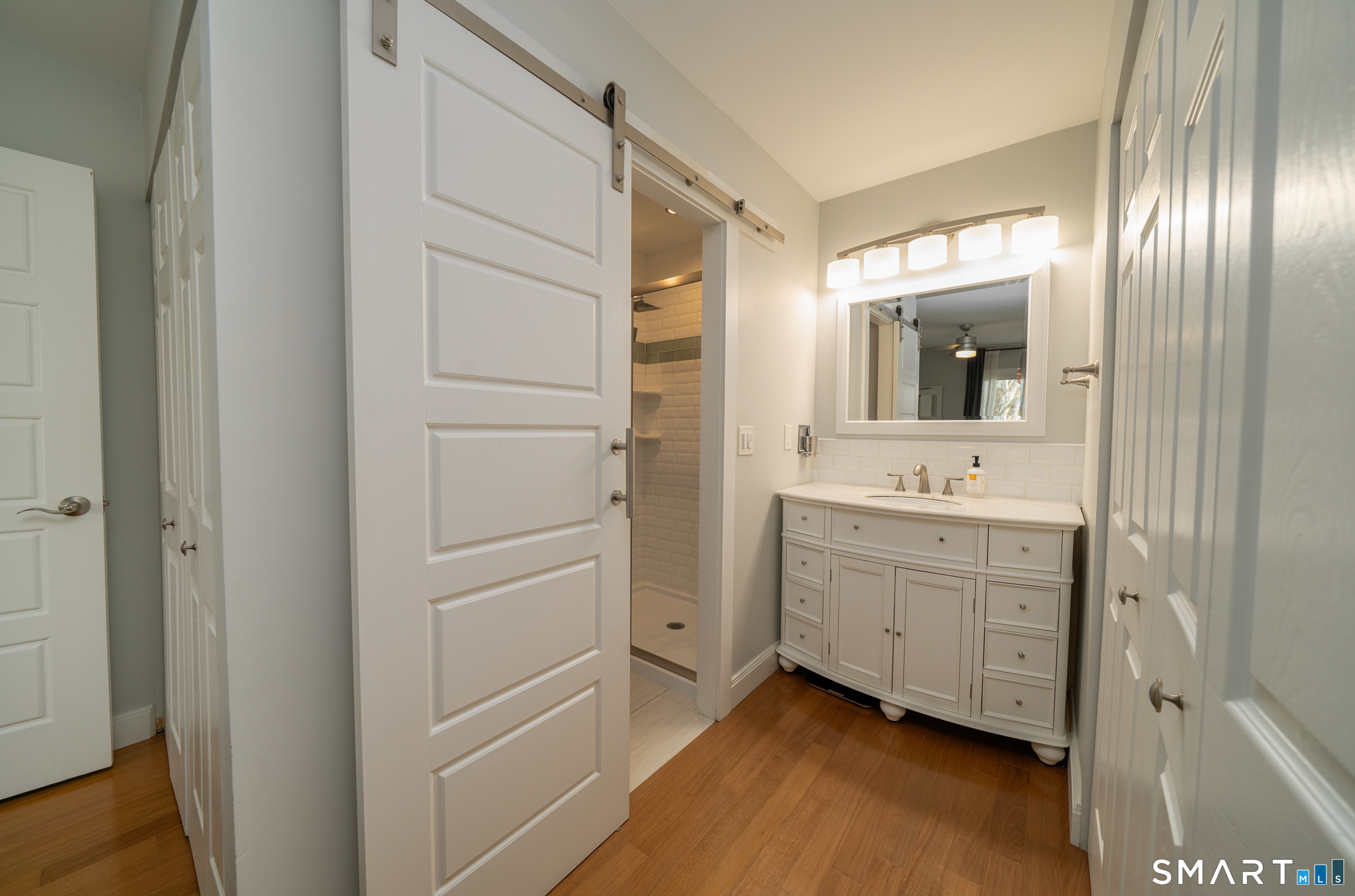 6 Peddlars Drive Branford CT 06405