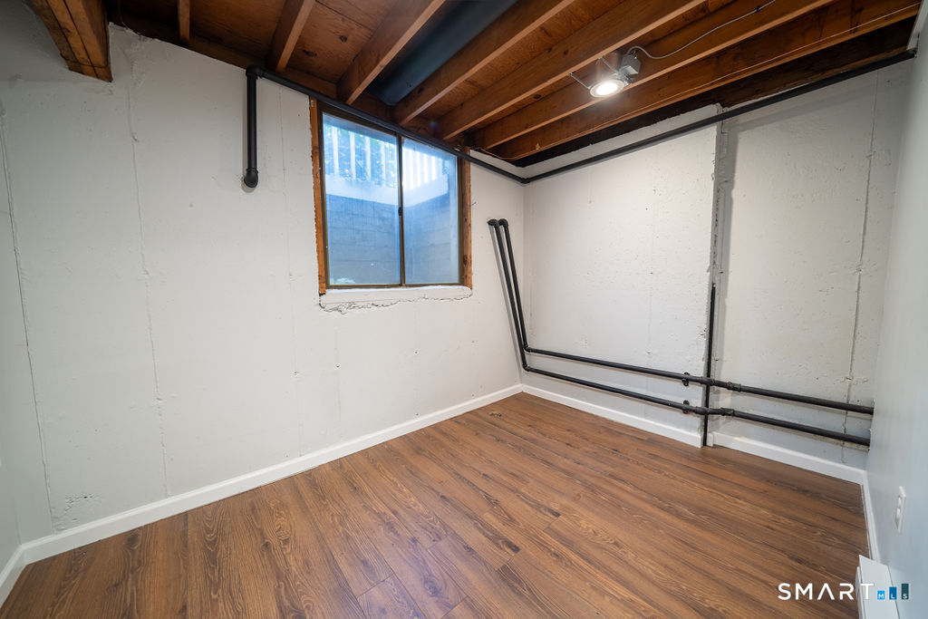 6 Peddlars Drive Branford CT 06405