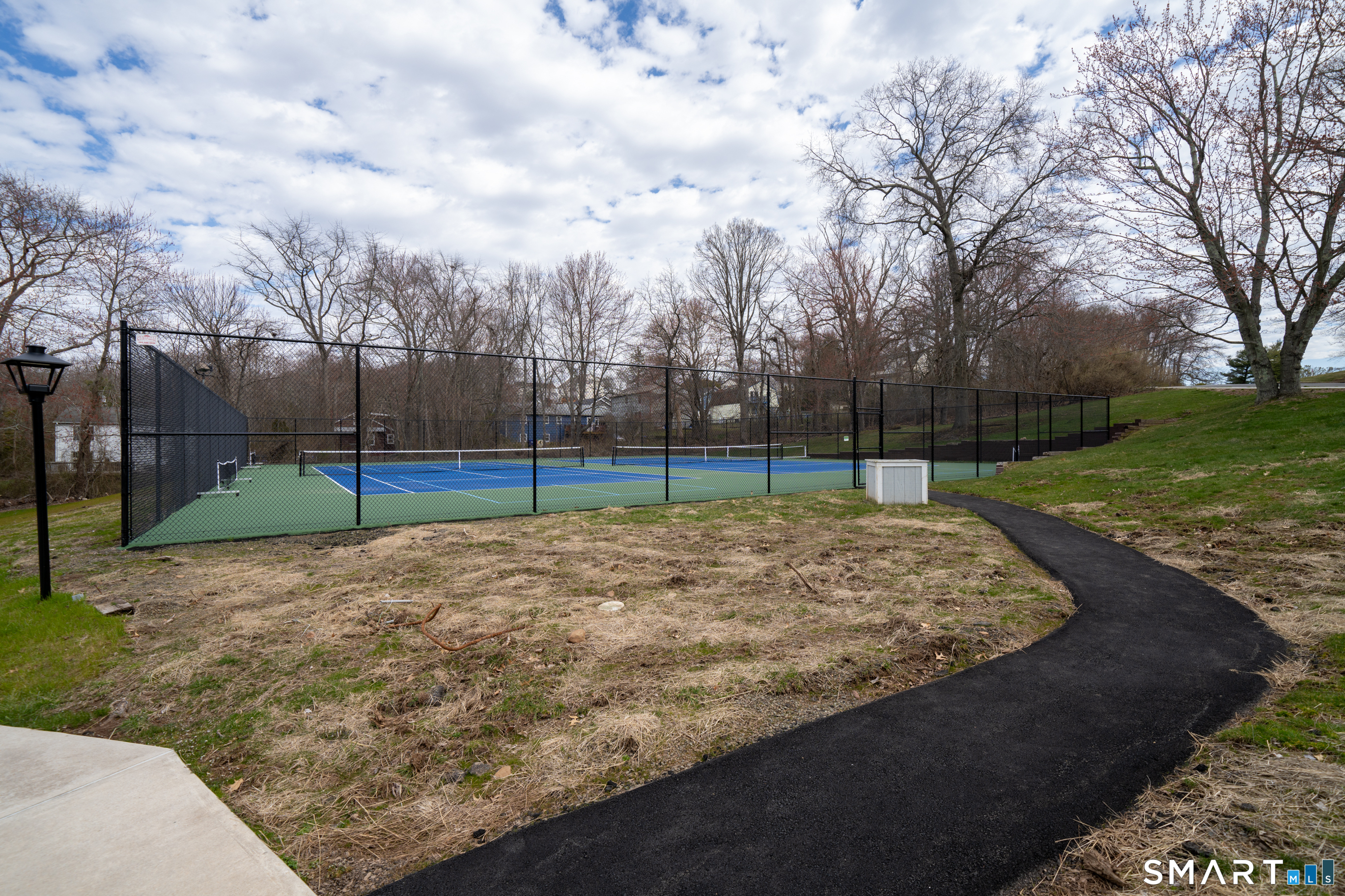 6 Peddlars Drive Branford CT 06405