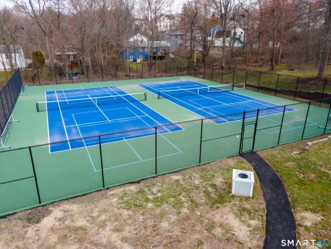 6 Peddlars Drive Branford CT 06405