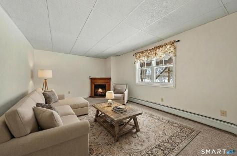 15 Indian Hill Lane Newtown CT 06482