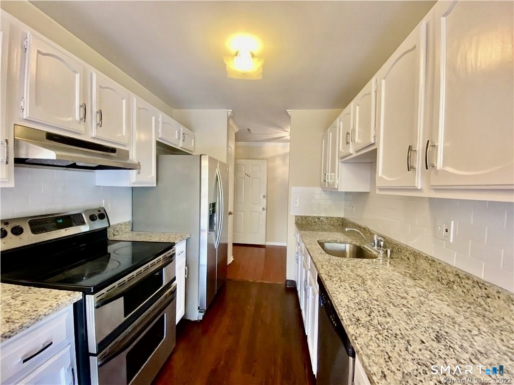 1 Valley Road Stamford CT 06902