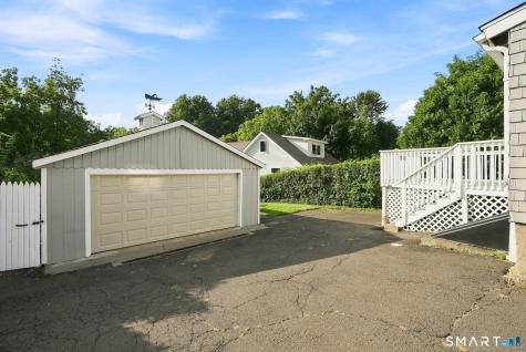 219 Flax Hill Road Norwalk CT 06854
