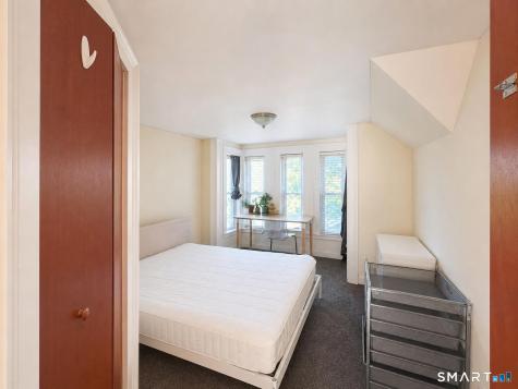 26 Compton Street New Haven CT 06511