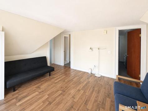 26 Compton Street New Haven CT 06511