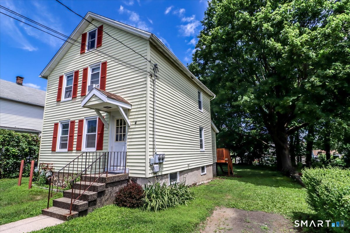 4 Edgewood Street Danbury CT 06810
