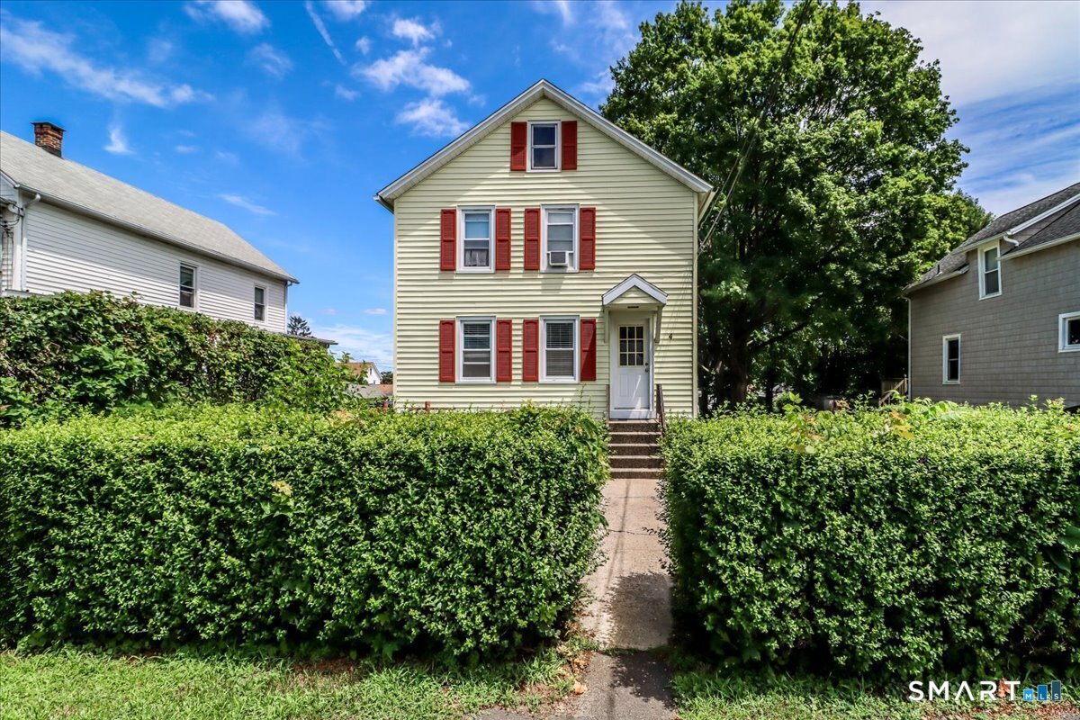 4 Edgewood Street Danbury CT 06810