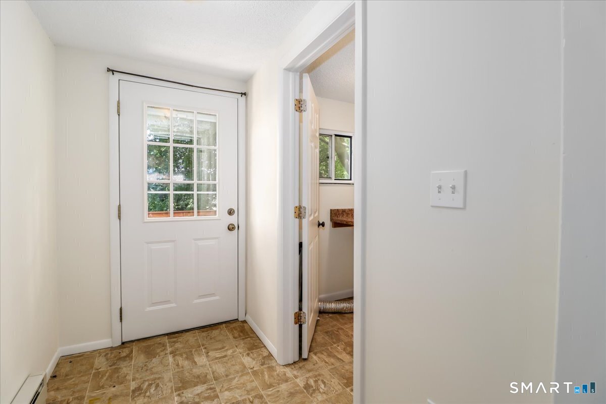 4 Edgewood Street Danbury CT 06810