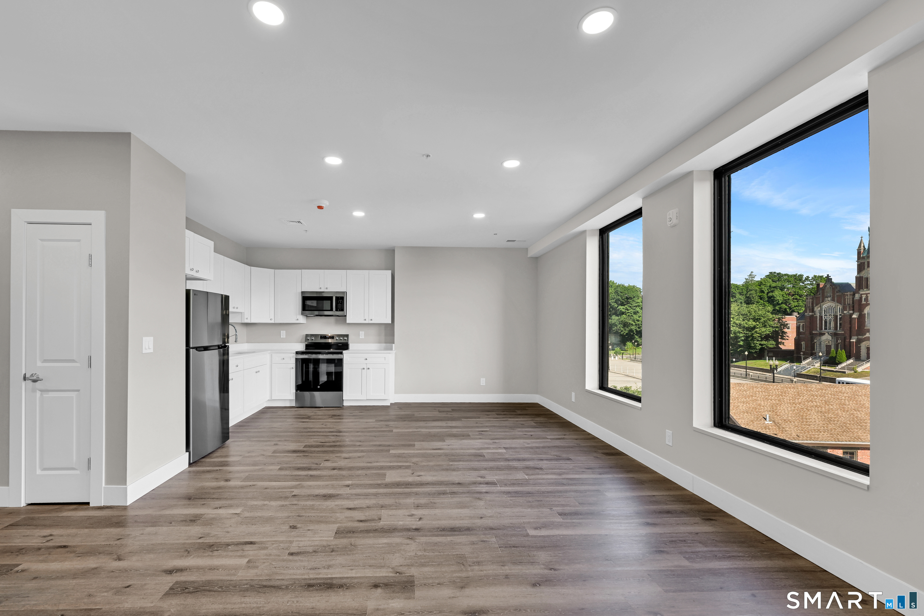 1 West Main Street Meriden CT 06451