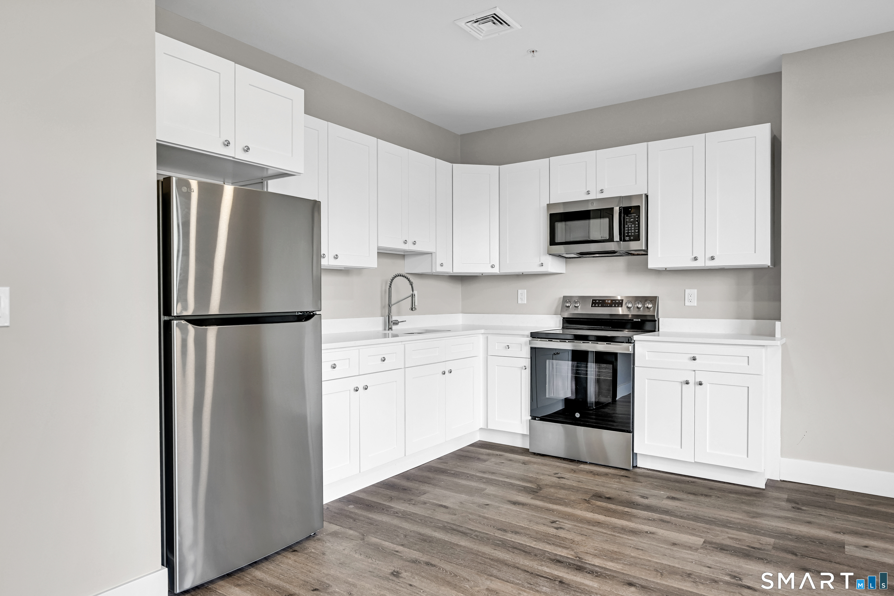 1 West Main Street Meriden CT 06451