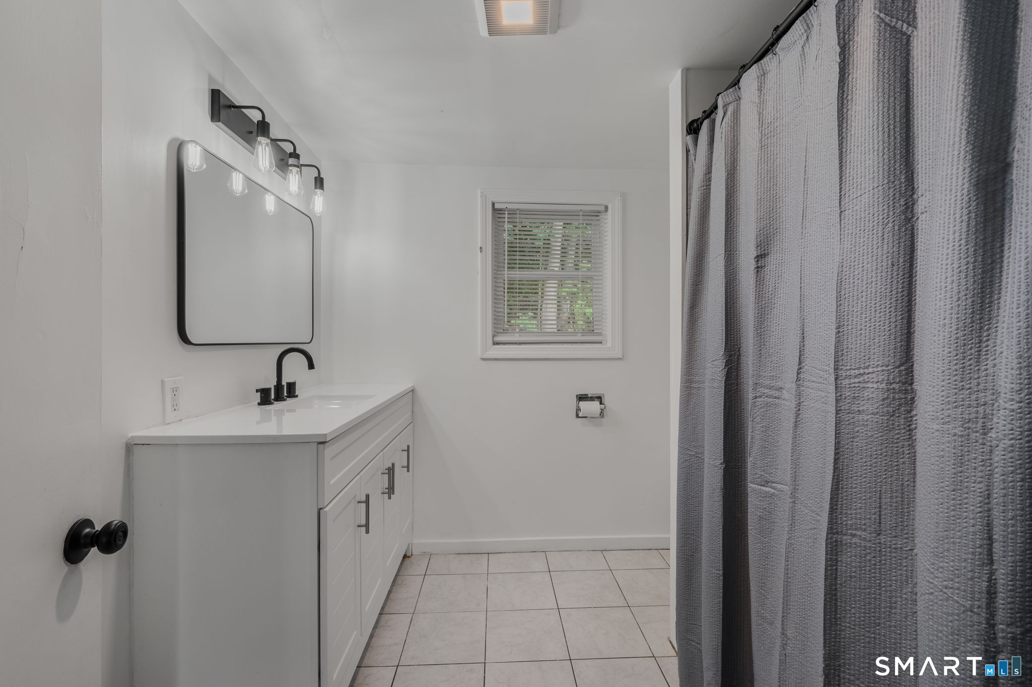 115 Pequot Avenue New London CT 06320