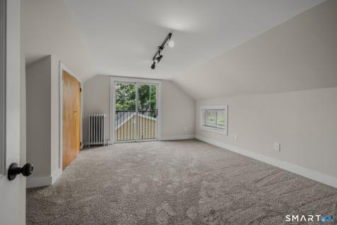 115 Pequot Avenue New London CT 06320