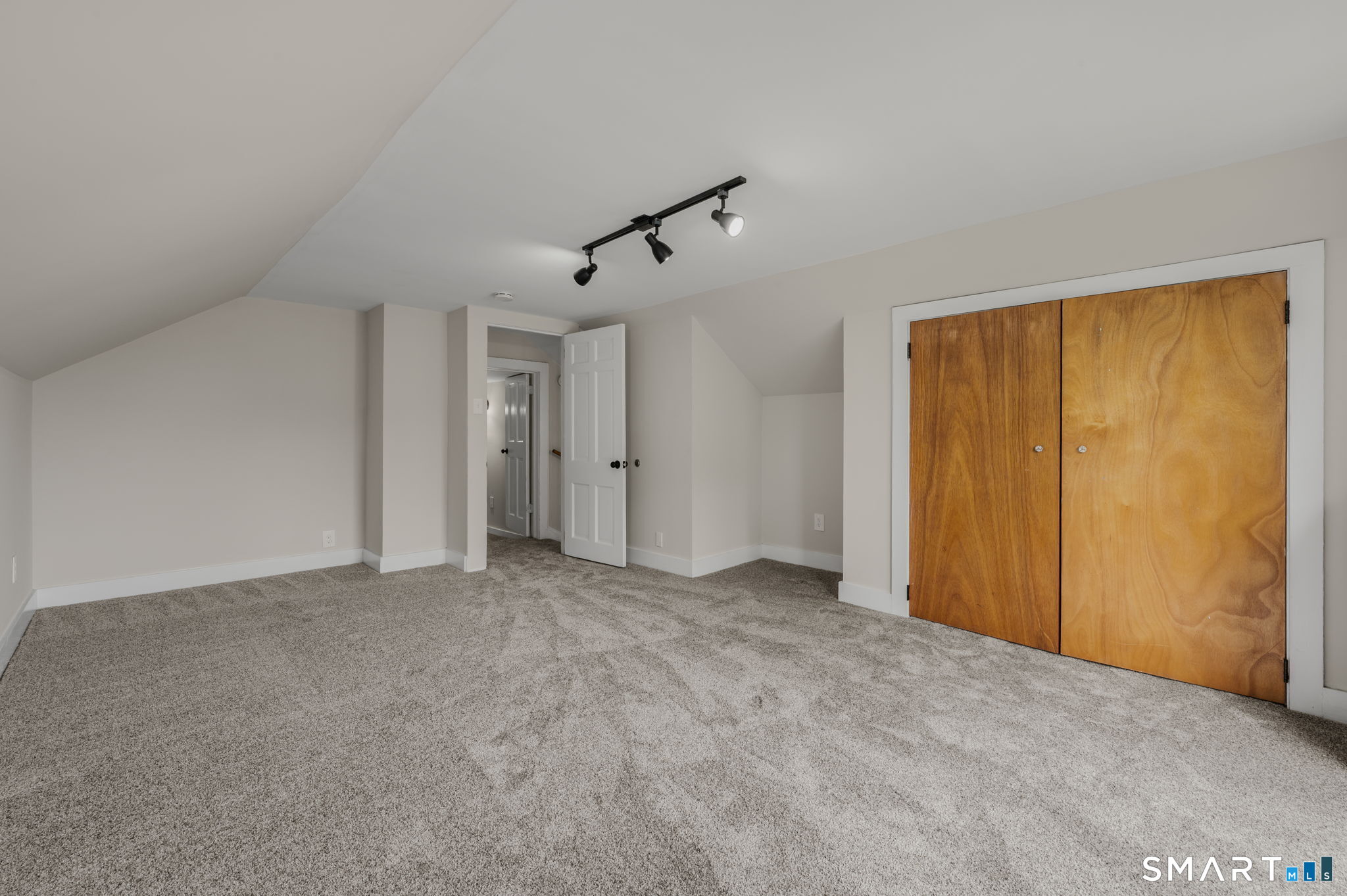 115 Pequot Avenue New London CT 06320