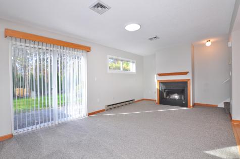 3 Farmington Meadow Drive Farmington CT 06032