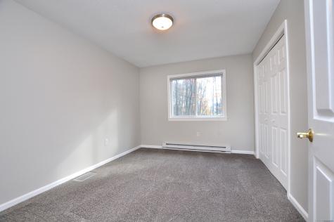 3 Farmington Meadow Drive Farmington CT 06032