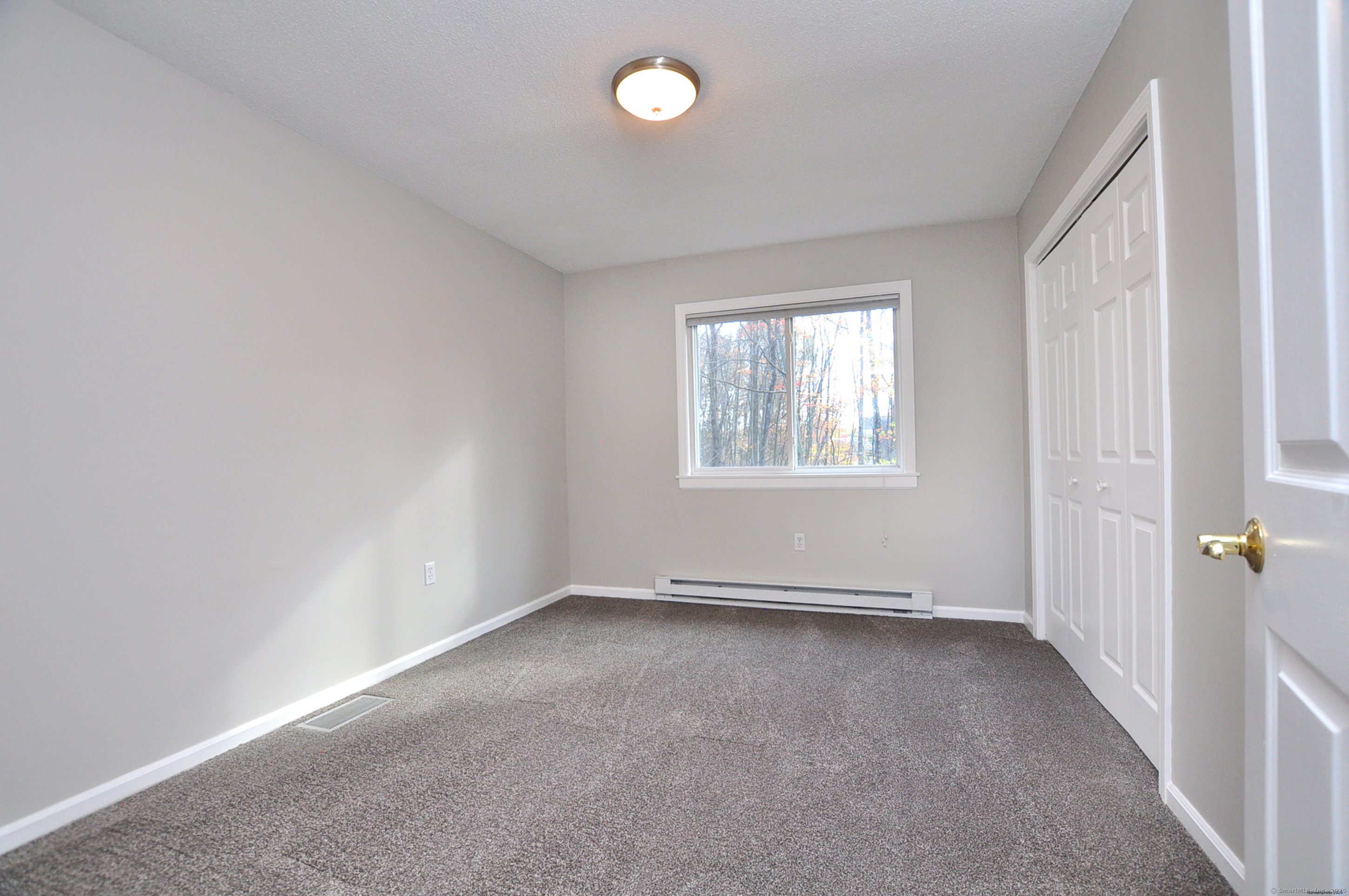 3 Farmington Meadow Drive Farmington CT 06032