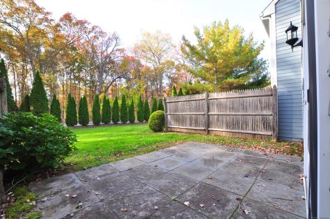 3 Farmington Meadow Drive Farmington CT 06032