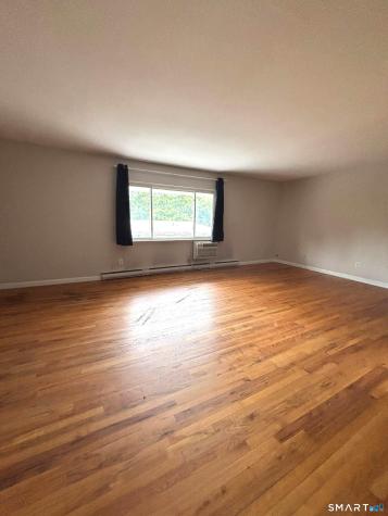 1660 Farmington Avenue Farmington CT 06032