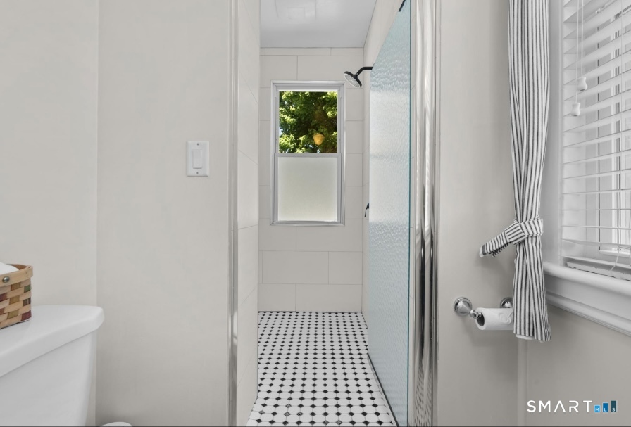 324 Villa Avenue Fairfield CT 06825
