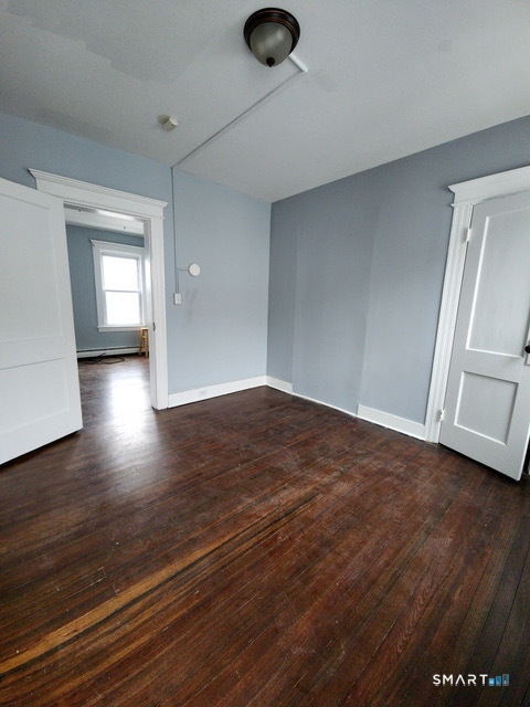 463 Logan Street Bridgeport CT 06607