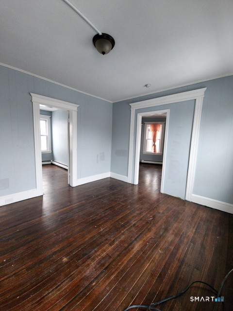 463 Logan Street Bridgeport CT 06607