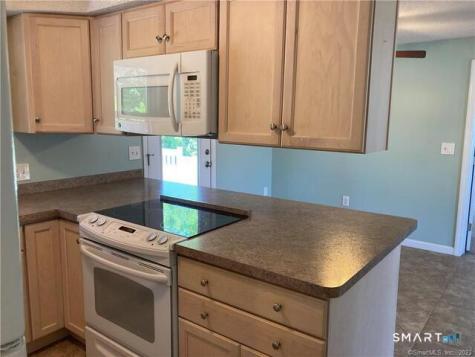 1179 Boston Post Road Old Saybrook CT 06475
