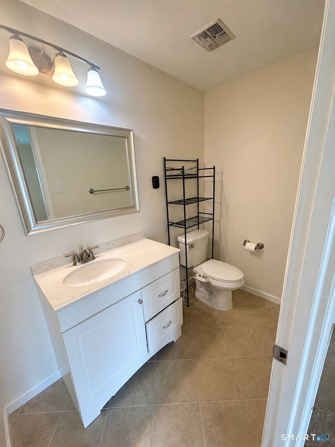 123 Brittany Farms Road New Britain CT 06053
