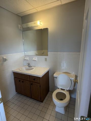 1474 Highland Avenue Waterbury CT 06708