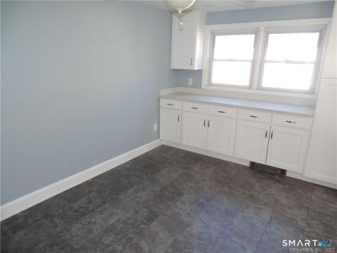 15 Bayshore Drive New London CT 06320