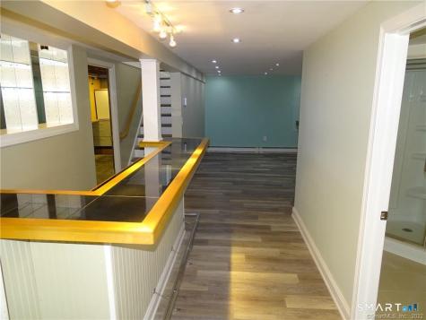15 Bayshore Drive New London CT 06320