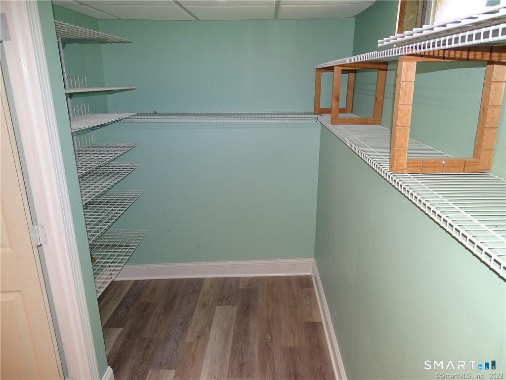 15 Bayshore Drive New London CT 06320