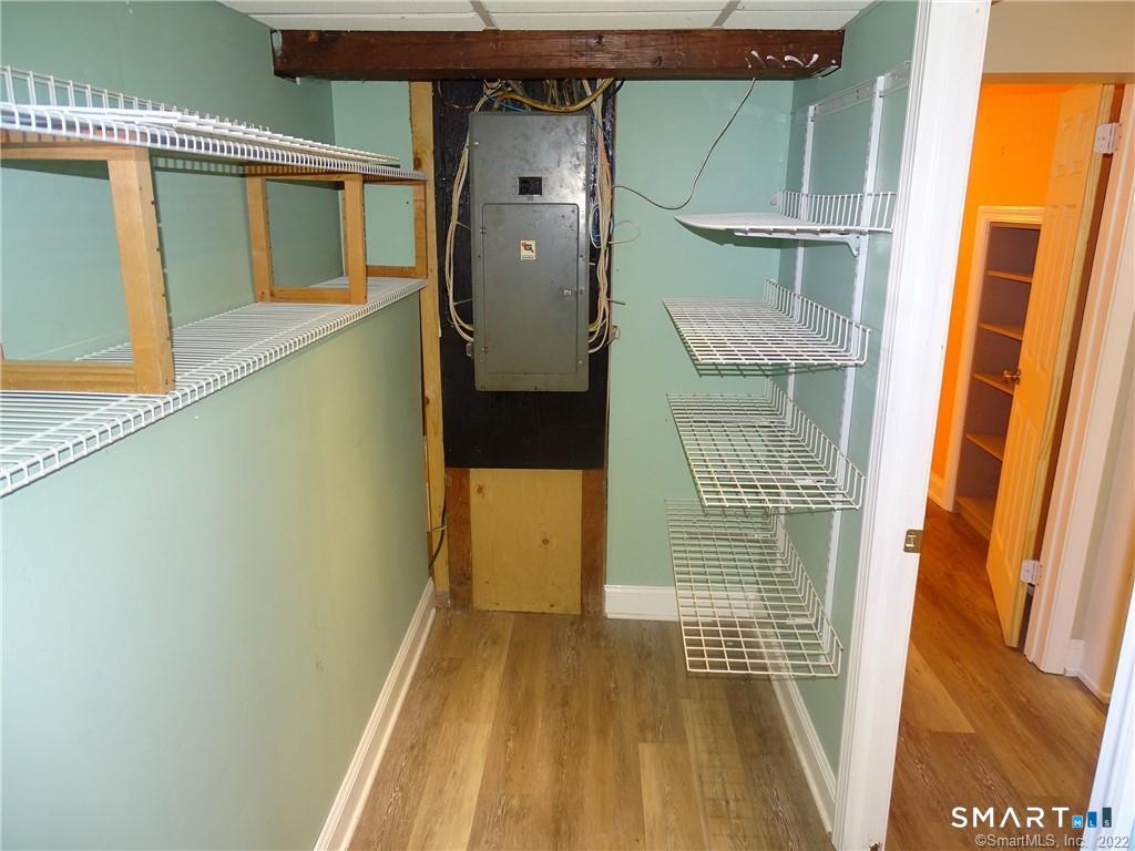 15 Bayshore Drive New London CT 06320