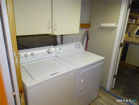 15 Bayshore Drive New London CT 06320