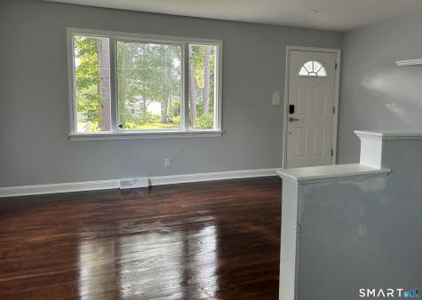 152 Cottage Road Enfield CT 06082